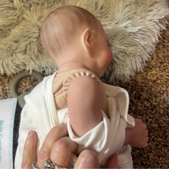 Reborn Baby Boy Cloth Body Full Silicone Vinyl Limbs & Accessories (NEW) - Picture 7 of 11